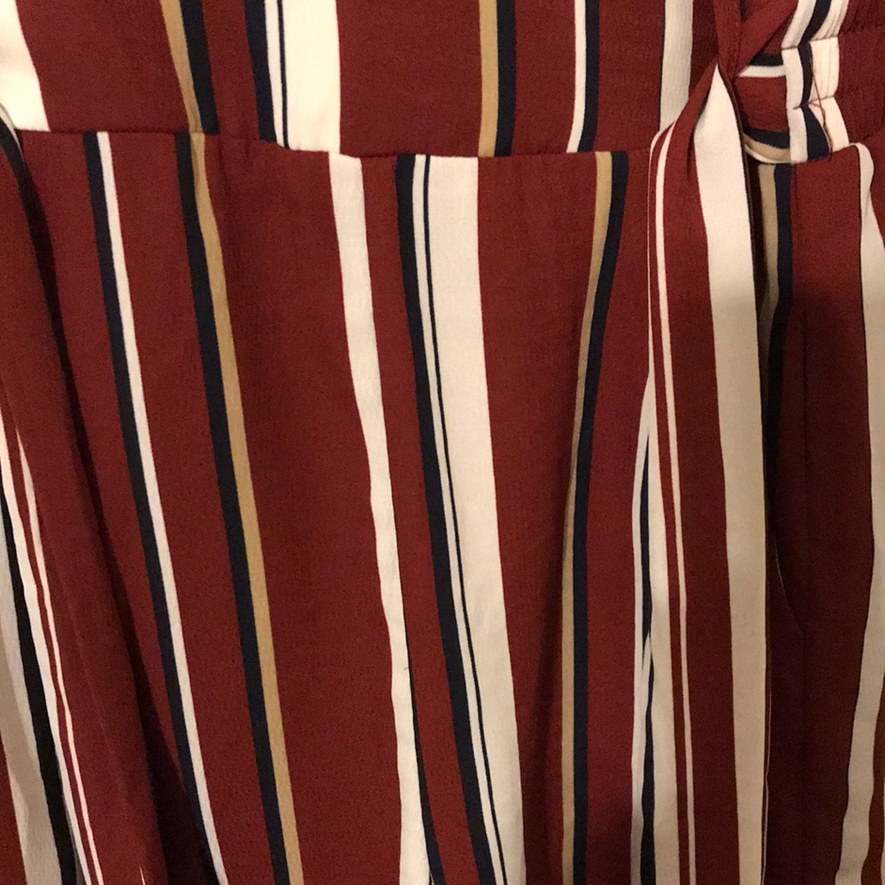 Pattern Romper - Picture 3 of 3